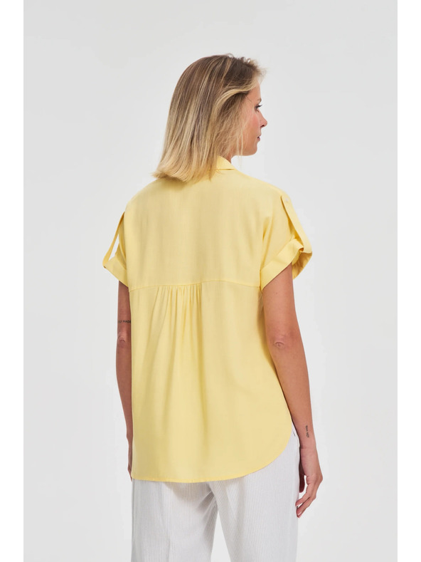 Moodo Máslovo žltá blúzka s krátkym rukávom