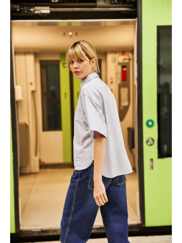 Moodo Dámska svetlo modrá košeľa