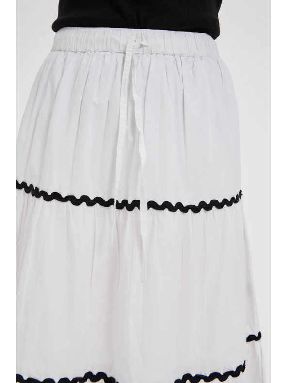 Moodo Dámska sukňa Moodo - biela