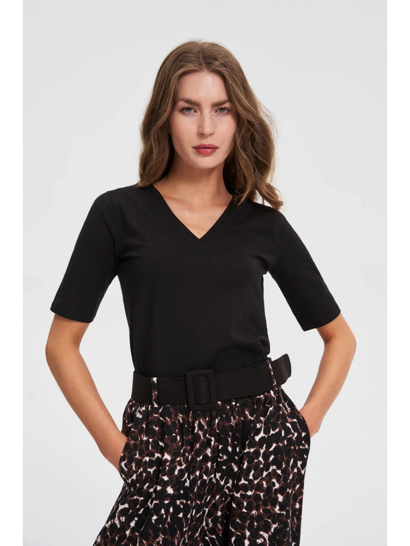 Moodo Čierny basic top s 3/4 rukávom Moodo