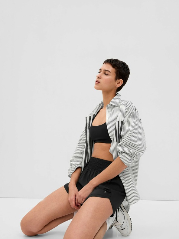 GAP Športové bežecké kraťasy GapFit Recycled High Rise GAP