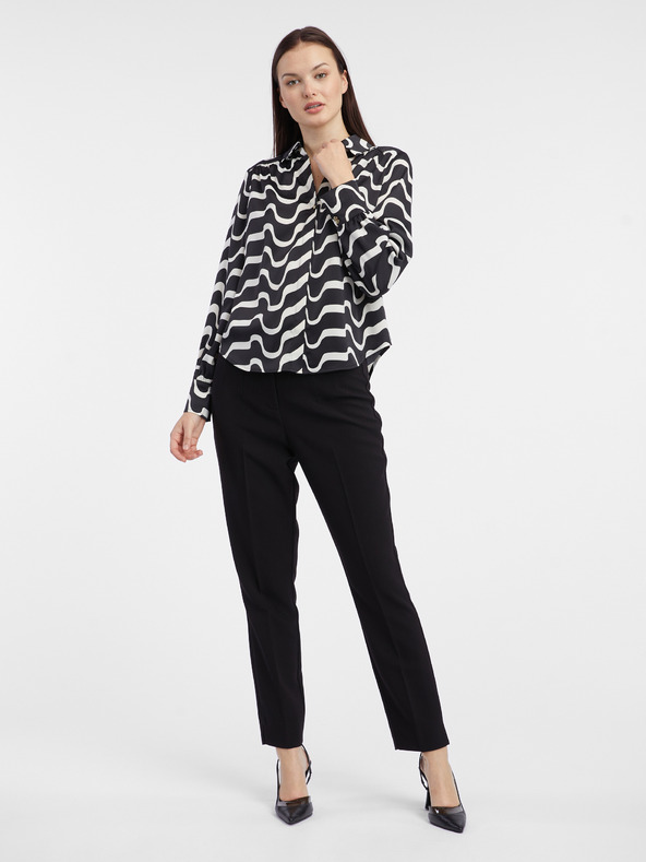 Orsay Bielo-čierna dámska vzorovaná blúzka ORSAY