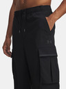 Under Armour Pánske športové nohavice Under Armour UA UNSTPBLE TXTR WOVEN CARGO-BLK