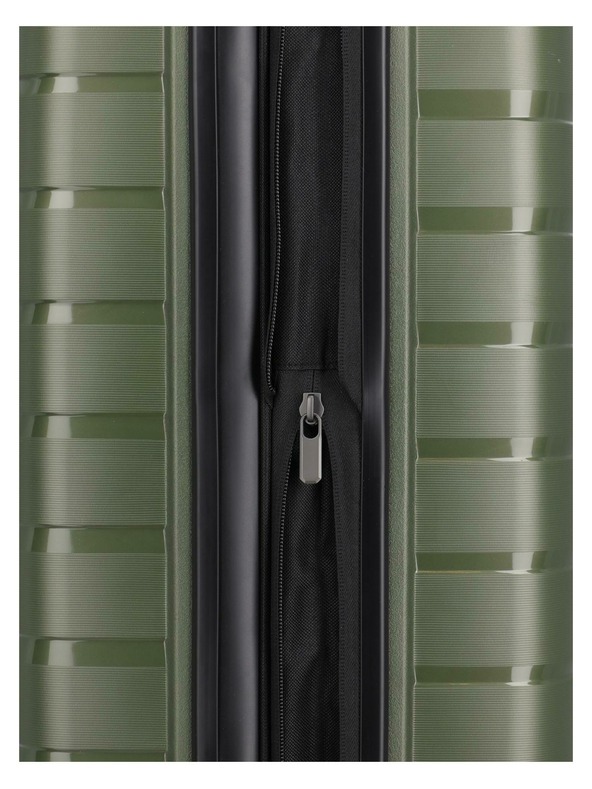 Travelite Cestovný kufor Travelite Air Base M Olive