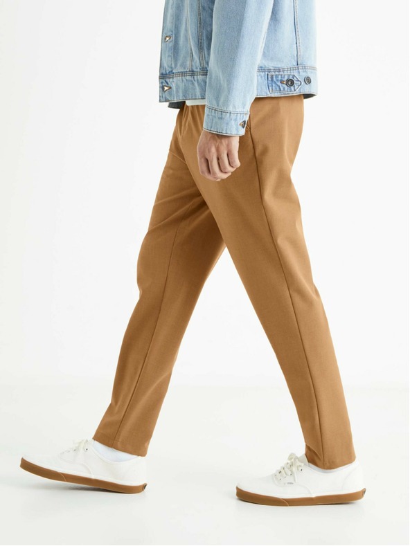 Celio Hnedé pánske nohavice Celio 24H Bocal