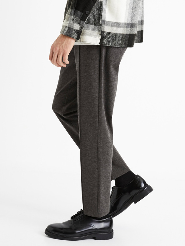 Celio Tmavosivé pánske nohavice Celio 24H Cobozal