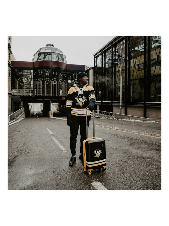 Heys Cestovný kufor Heys NHL S Pittsburgh Penguins