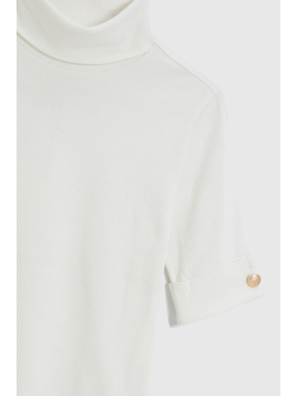 Moodo Biely rolák s 3/4 rukávom Moodo