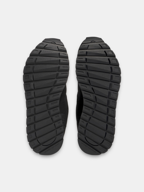Under Armour Detské topánky Under Armour UA GS Essential Runner-BLK