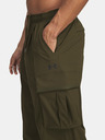 Under Armour Pánske športové nohavice Under Armour UA UNSTPBLE TXTR WOVEN CARGO-GRN