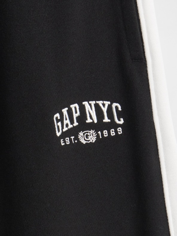 GAP Detské tepláky Baggy VintageSoft GAP