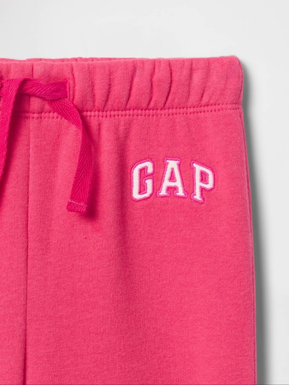 GAP Baby tepláky s logom GAP