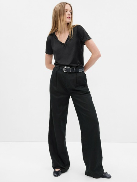 GAP Tričko s výstrihom do V GAP