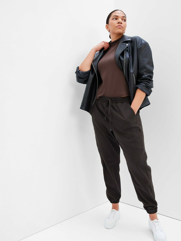 GAP Nohavice joggers GAP