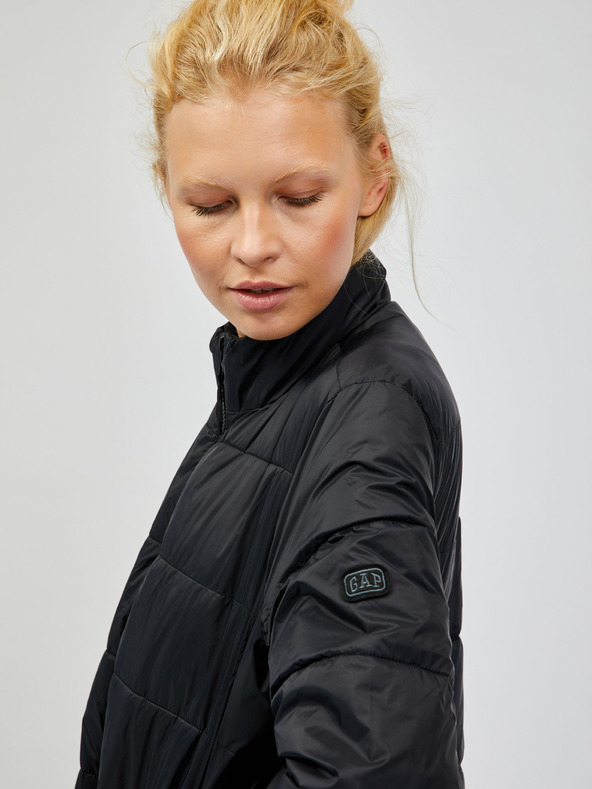 GAP Prešívaná bunda GAP