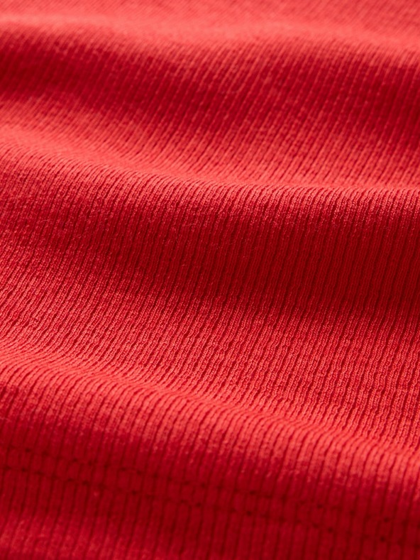 GAP Rebrovaný top GAP