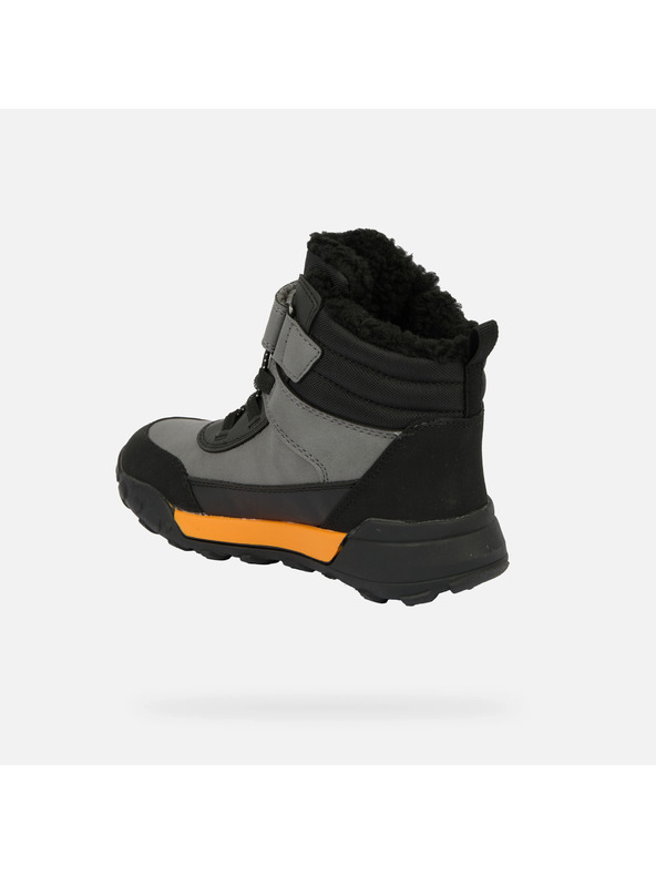 Geox Čierna chlapčenská zimná obuv Geox Trekkyup B Abx
