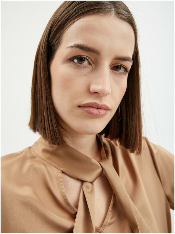 Orsay Svetlohnedá dámska saténová blúzka ORSAY