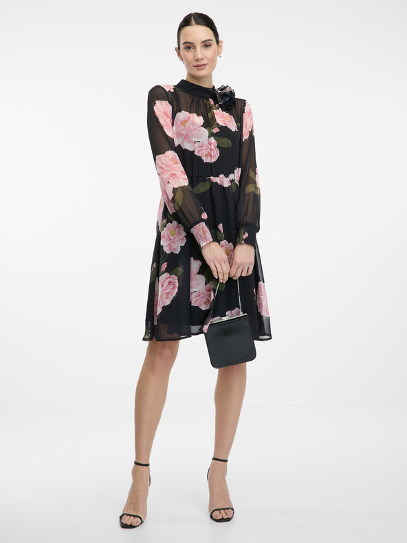 Orsay Čierne dámske kvetinové šaty po kolená ORSAY