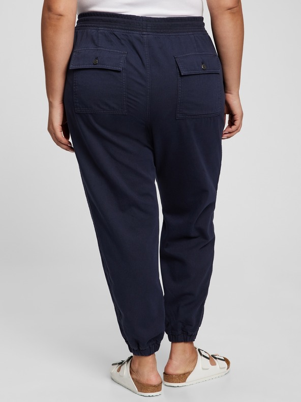 GAP Nohavice joggers GAP