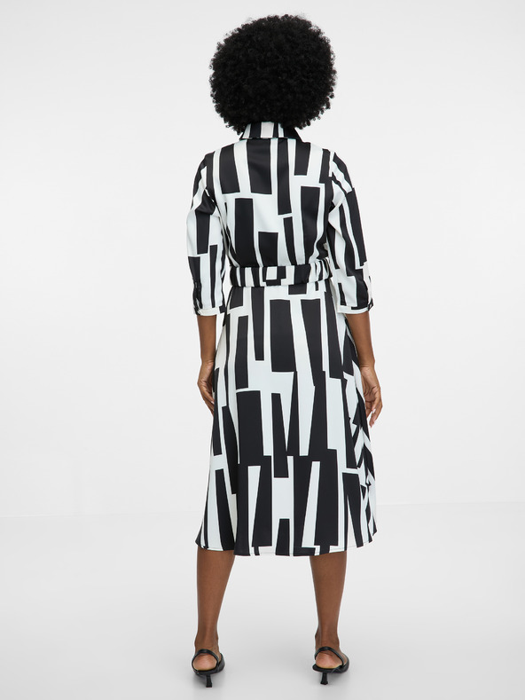 Orsay Čierne dámske vzorované šaty ku kolenám ORSAY