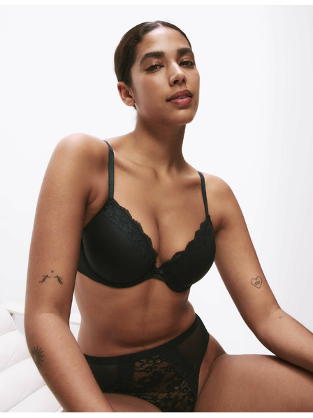 Marks & Spencer Čipkovaná podprsenka na ramienka s kosticami a vystuženými košíčkami, veľkosť 2,5 oz. A-E Marks & Spencer čierna