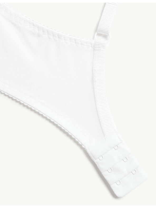 Marks & Spencer Čipkovaná podprsenka s výstrihom, s kosticami a vystuženými košíčkami, veľkosť 4,5 mm, s vystuženými košíčkami. A-E Marks & Spencer biela