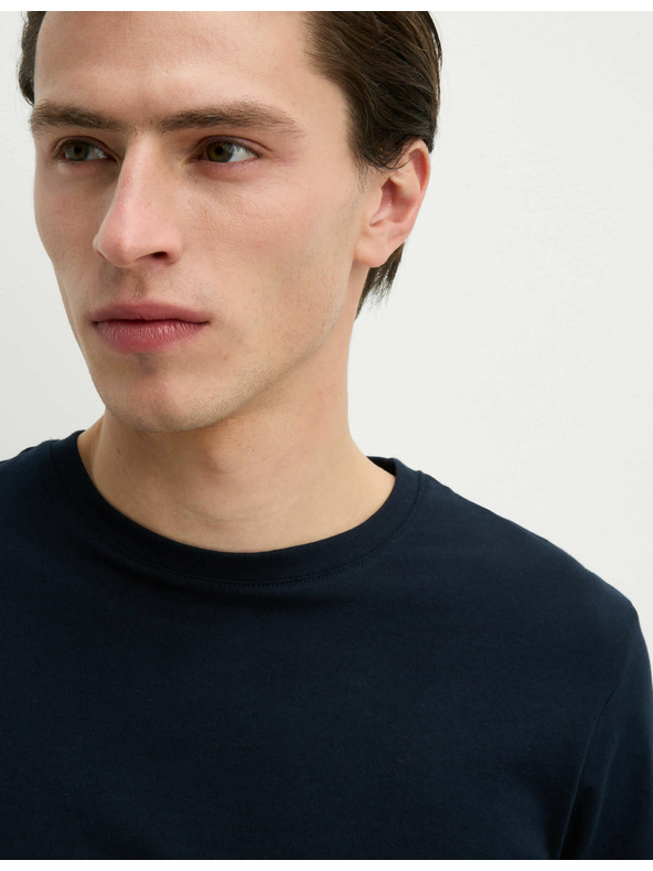 Marks & Spencer Tmavomodrá pánska základná košeľa Marks & Spencer