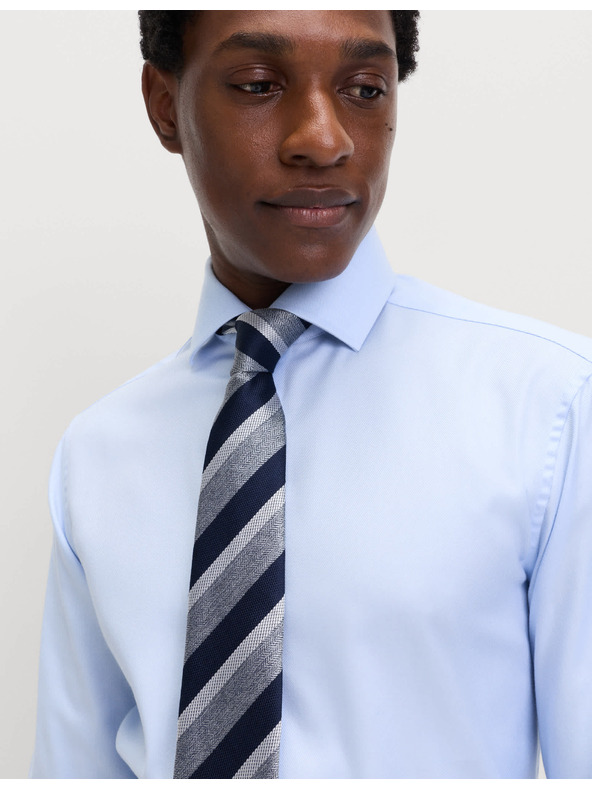 Marks & Spencer Košeľa slim fit z luxusnej bavlny s dvojitou manžetou Marks & Spencer modrá