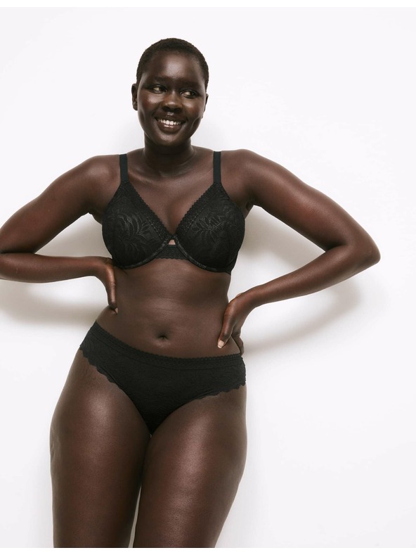 Marks & Spencer Súprava troch dámskych čipkovaných nohavičiek s technológiou Flexifit™ značky Marks & Spencer v čiernej farbe