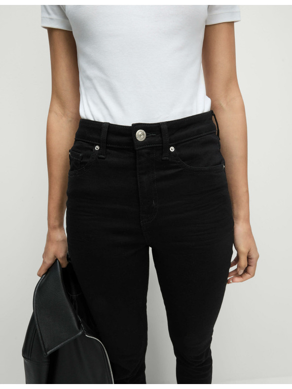 Marks & Spencer Vypasované džínsy Ivy Marks & Spencer čierne