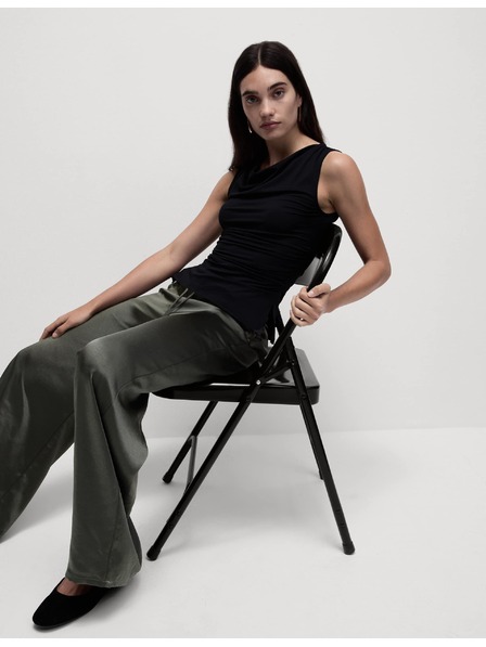 Marks & Spencer Nohavice