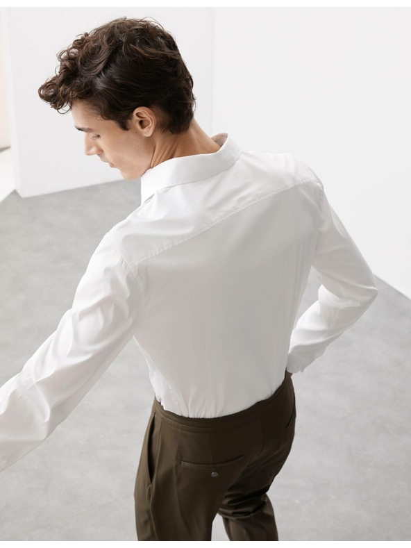 Marks & Spencer Biele elastické bavlnené tričko s vysokým pásom Marks & Spencer s nežehlivou úpravou