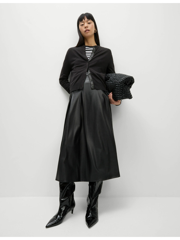 Marks & Spencer Marks & Spencer kardigán s okrúhlym výstrihom a gombíkmi vpredu čierny