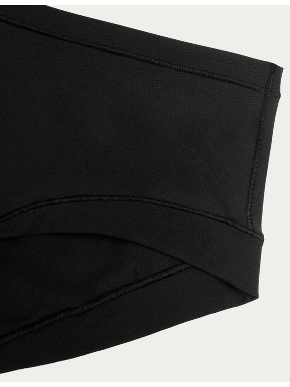 Marks & Spencer Modalové šortky s nízkym pásom a technológiou Flexifit™, 3 ks Marks & Spencer čierna