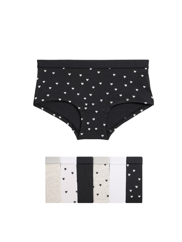 Marks & Spencer Šortky s vysokým podielom bavlny a potlačou s motívom srdca, 7 ks (5-16 rokov) Marks & Spencer čierna