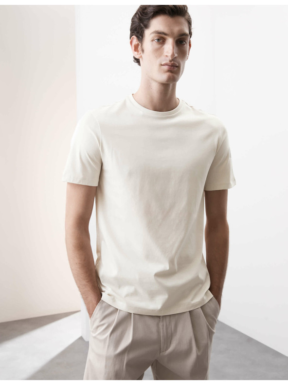 Marks & Spencer Tričko z prémiovej bavlny, úzky strih Marks & Spencer smotanová