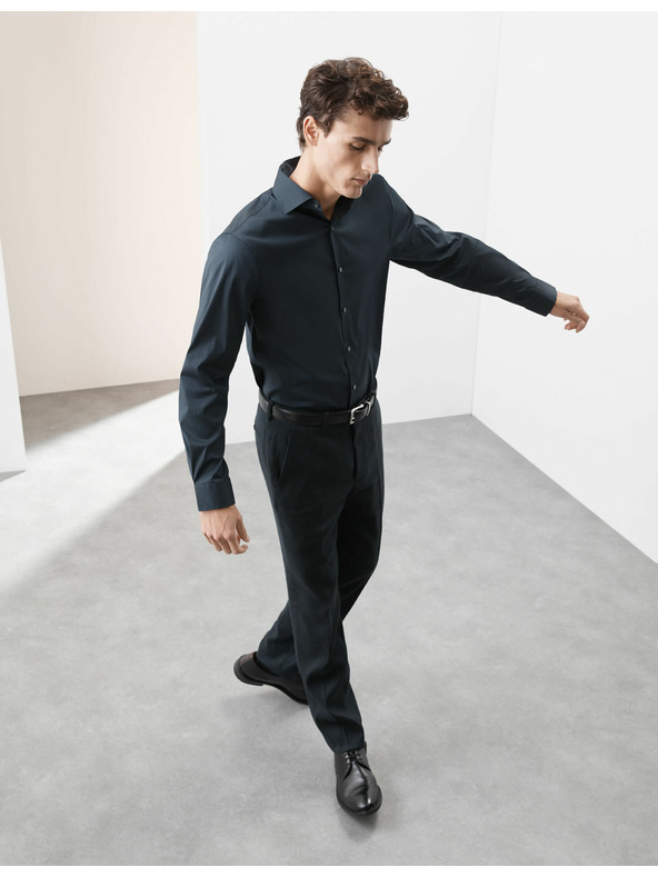 Marks & Spencer Košeľa úzkeho strihu Marks & Spencer námorná modrá