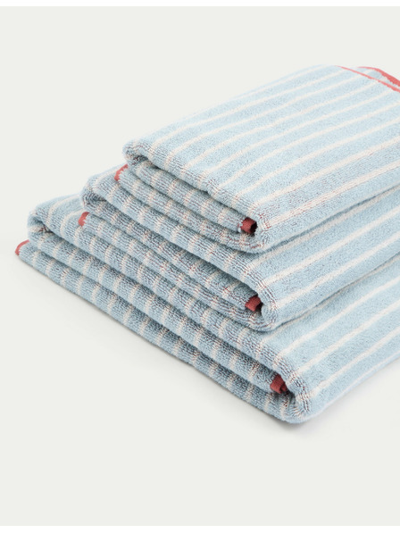 Marks & Spencer Pruhovaný uterák z čistej bavlny Marks & Spencer modrá