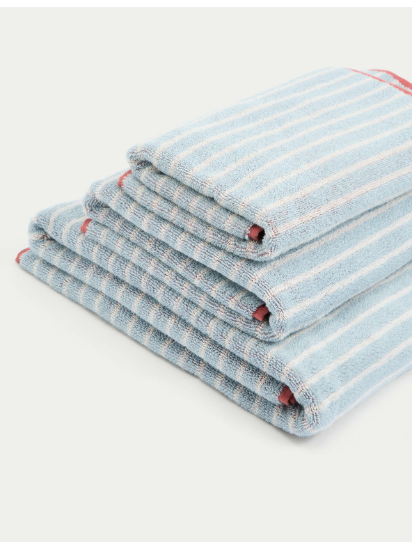Marks & Spencer Pruhovaný uterák z čistej bavlny Marks & Spencer modrá