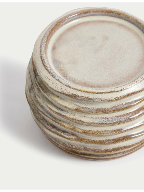 Marks & Spencer Rebrovaný keramický svietnik Marks & Spencer smotanová