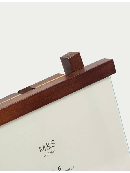 Marks & Spencer Drevený stojanový fotorámček, 10 × 15 cm Marks & Spencer béžová