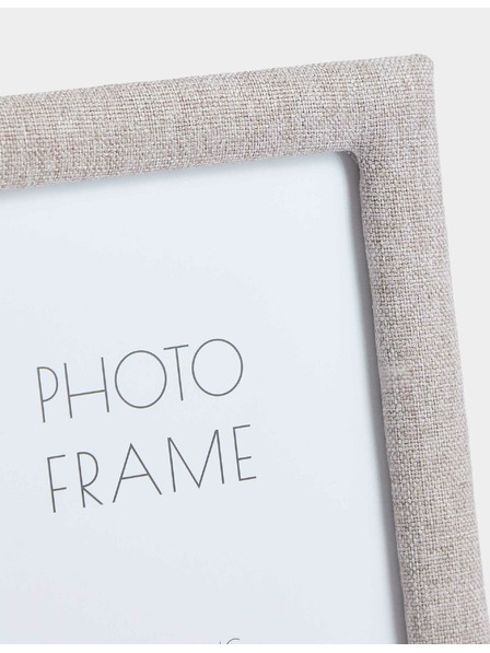 Marks & Spencer Látkový fotorámček 10 x 15 cm Marks & Spencer šedá