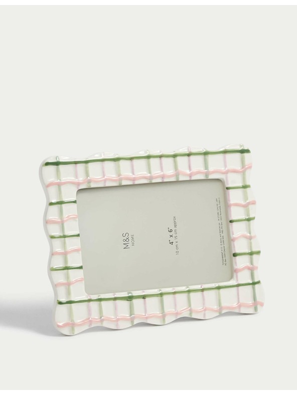Marks & Spencer Keramický fotorámček Wiggle Check, 4 x 6 palcov Marks & Spencer viacfarebná