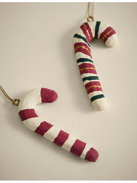 Marks & Spencer 2 ks závesných dekorácií v tvare cukrovej palice Marks & Spencer červená