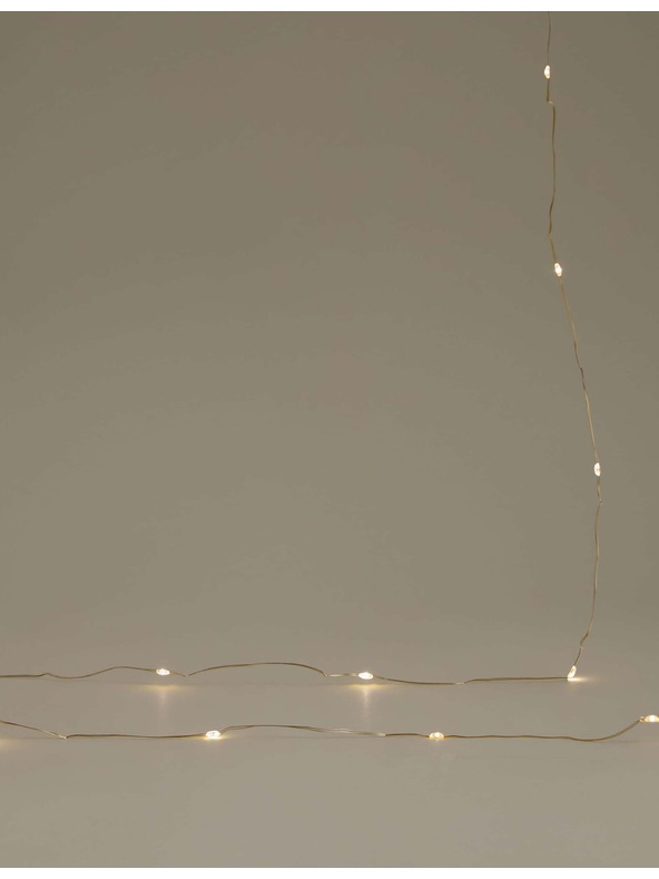 Marks & Spencer Teplé biele LED drôtené svetlo na batérie Marks & Spencer zlatá