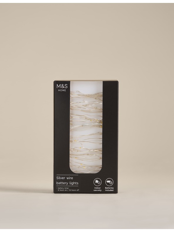 Marks & Spencer Teplé biele LED drôtené svetlo na batérie Marks & Spencer strieborná