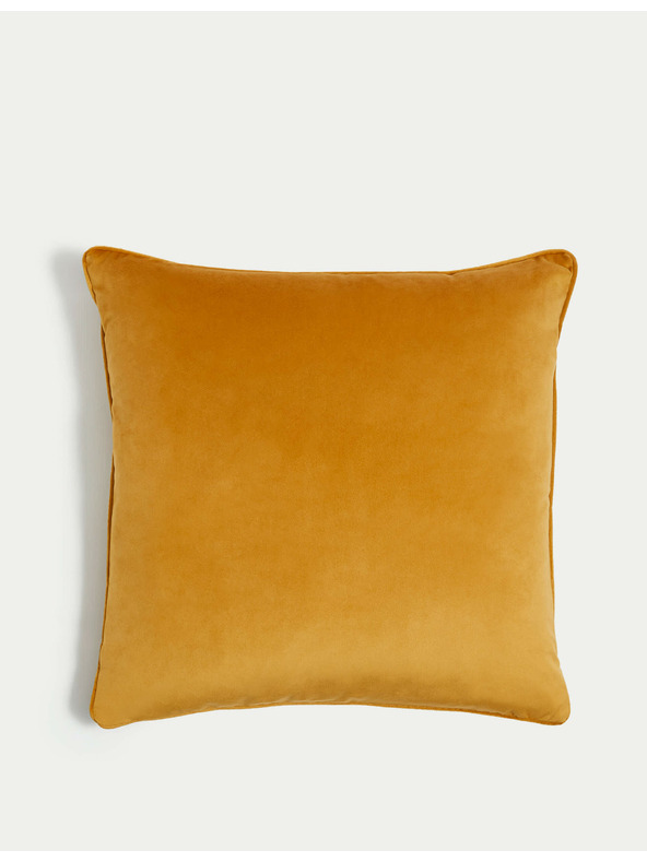 Marks & Spencer Zamatový vankúšik s lemovaním Marks & Spencer žltá