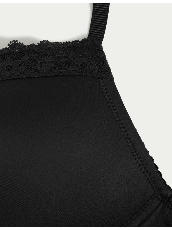 Marks & Spencer Hladká podprsenka bez kostíc s čipkovaným lemom, veľ. A–E Marks & Spencer čierna