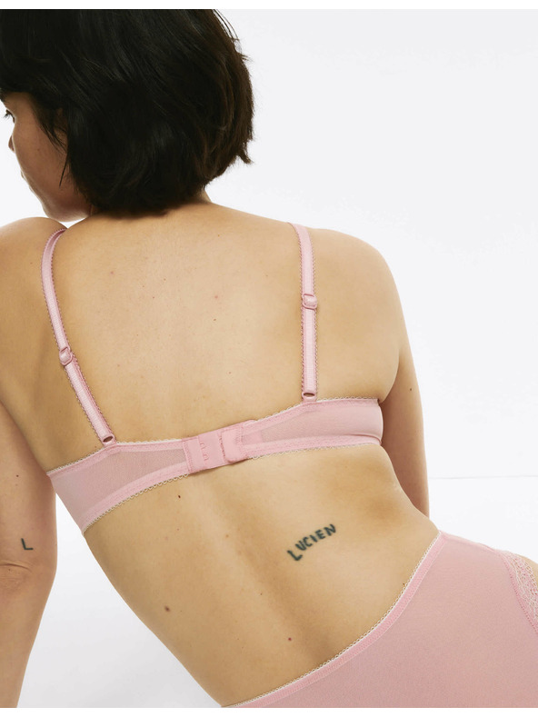 Marks & Spencer Dekoltová podprsenka s kostícami a čipkou, veľ. A–E Marks & Spencer ružová